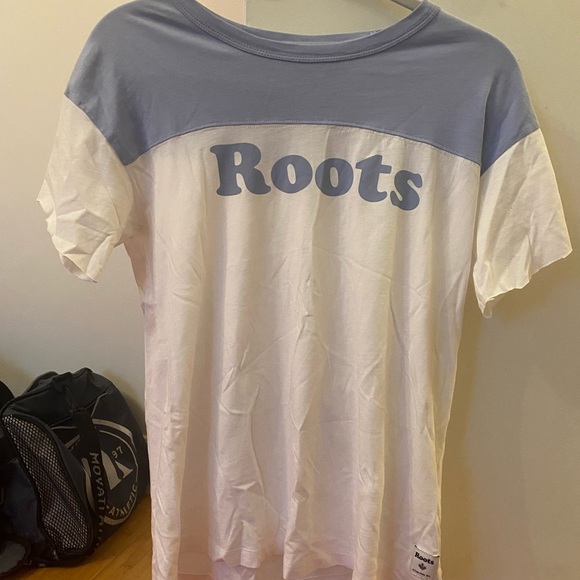 Roots Women’s Baby Blue T-Shirt With Logo - Picture 3 of 6